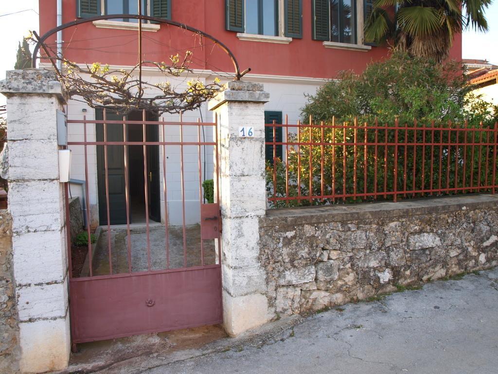 Rovinj'S Flowers Apartments Exterior photo